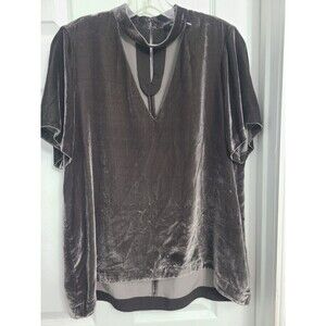 Madewell Short Sleeve Charcoal Velvet Top Women’s Size M – Luxe Soft Tee